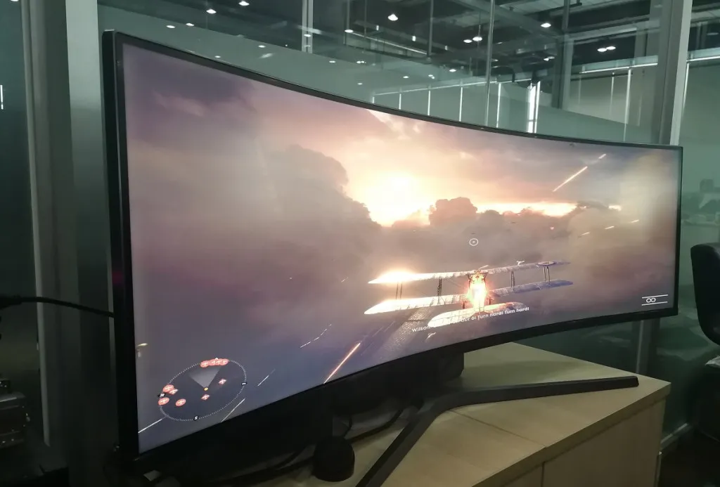 Monitor Gaming Samsung CHG90 Curved QLED 49 Inci: Inovasi dalam Pengalaman Bermain