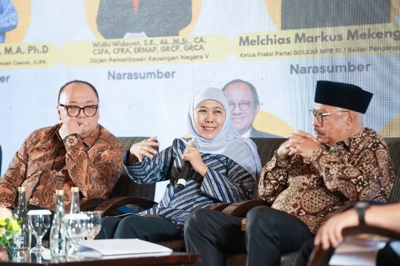 Gubernur Khofifah Bahas Inovasi Creative Financing untuk Kemandirian Fiskal Daerah