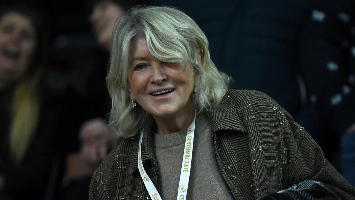 Martha Stewart Resmi Jadi Investor Minoritas Swansea City