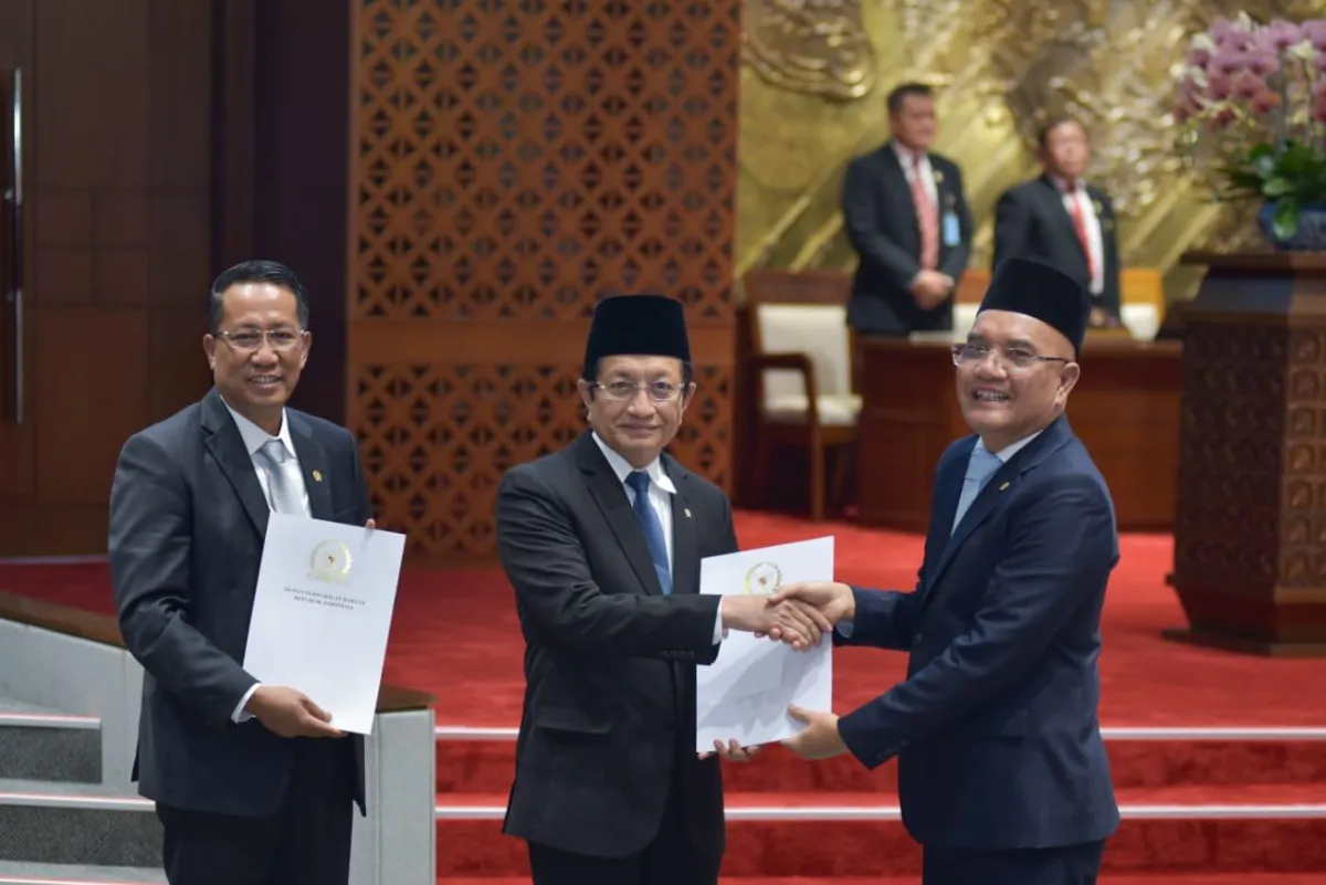 Pengesahan RUU Penyelenggaraan Haji dan Umrah Ditetapkan oleh Pemerintah dan DPR