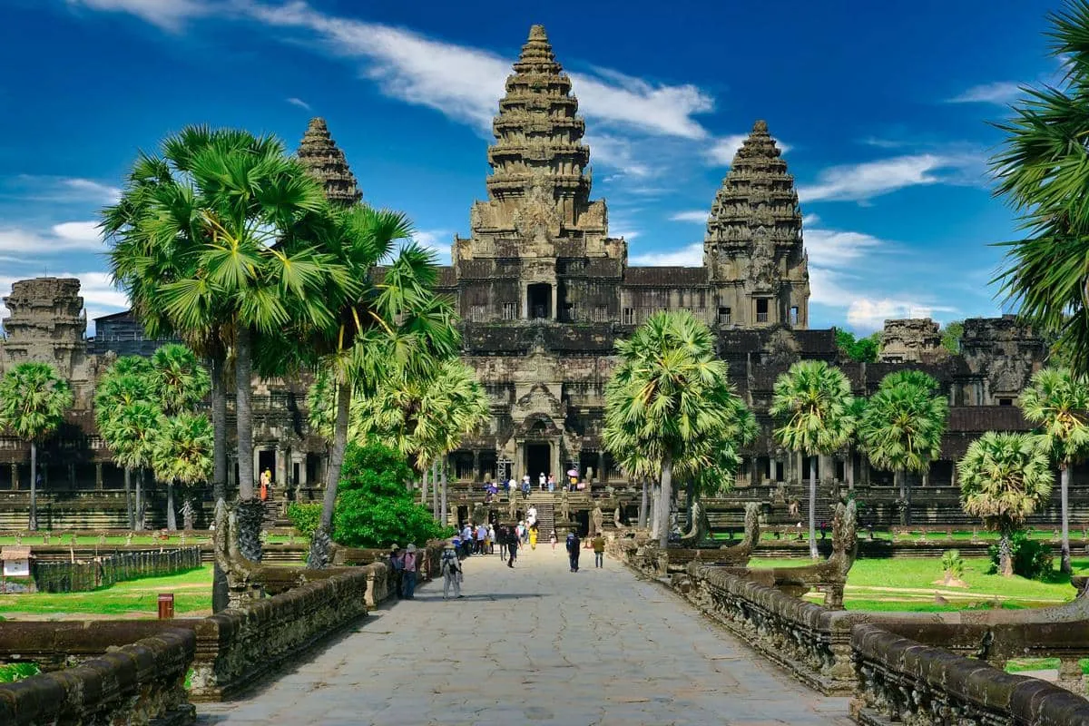 Siem Reap: Paduan Budaya Kamboja dan Gerbang Menuju Angkor Wat