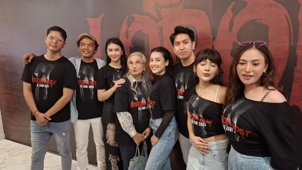 Para Pemain Film 'Lorong Kost' Uji Nyali di Wahana Horor