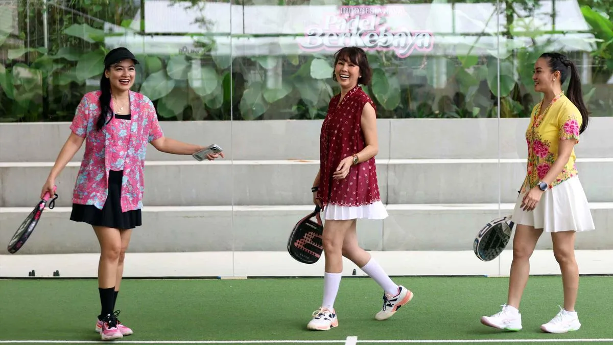 Padel Berkebaya: Gaya Hidup Aktif dan Perayaan Warisan Budaya
