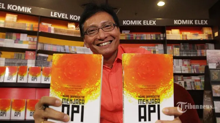 Jakob Oetama: Menggugah Semangat Melalui Karya Agung Adiprasetyo