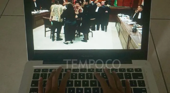 Kekacauan di Pengadilan Jakarta Utara: Razman Arif Nasution dan Hotman Paris Terlibat Perseteruan