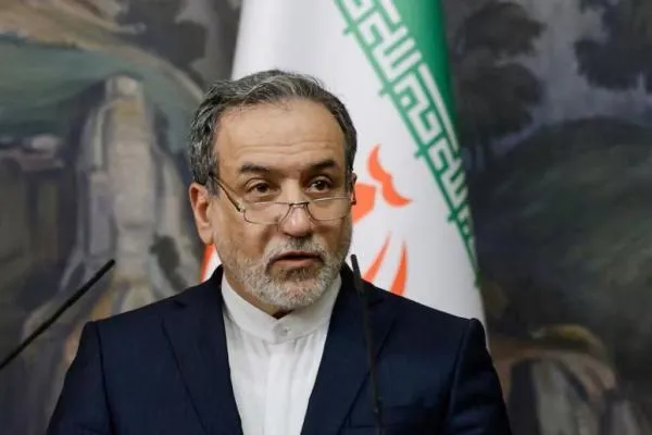 Iran Ancaman Serang Pangkalan AS Jika Dikerahkan di Timur Tengah