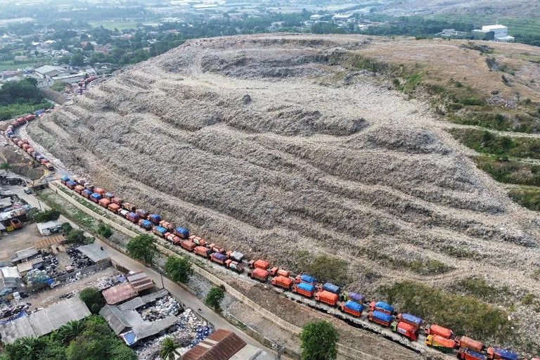 KLH Umumkan TPST Bantargebang Masuk Tahap Penyidikan