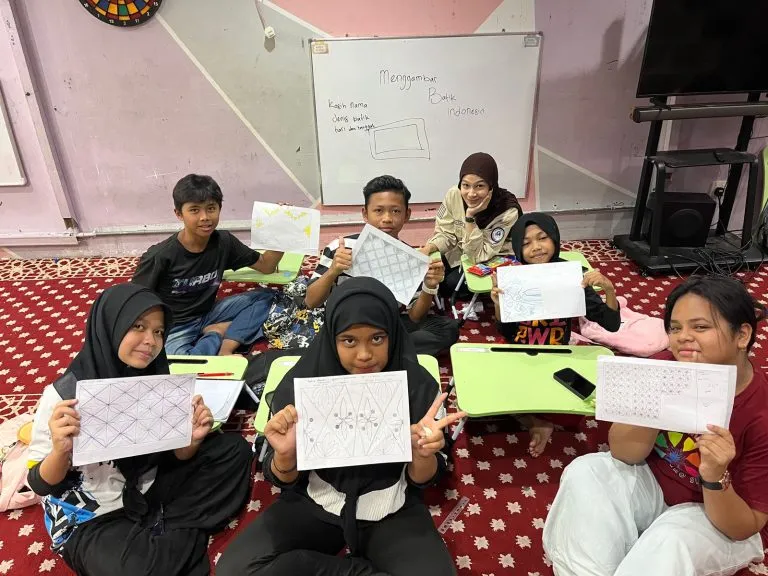 Mahasiswa UMM Berikan Pendidikan untuk Anak Pekerja Migran di Malaysia