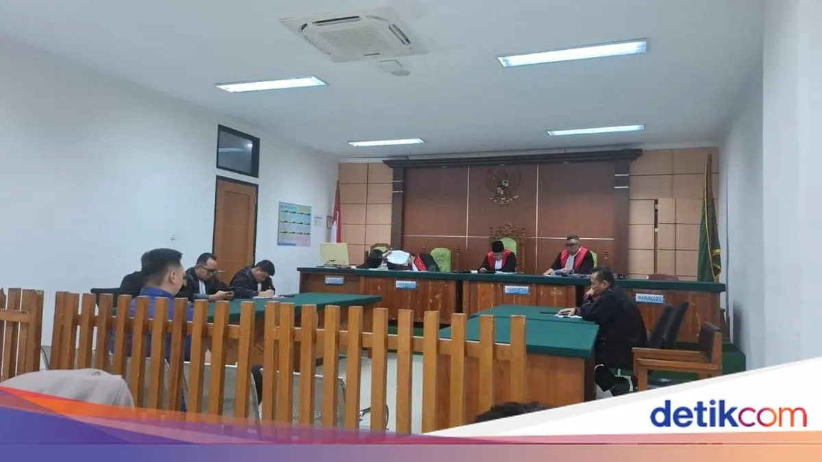 Pemilik Apotek di Cilegon Divonis Denda Rp 1,2 M karena Jual Obat Ilegal