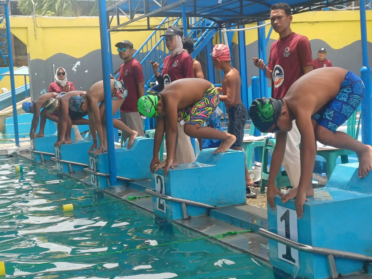 Kejuaraan Renang Pelajar Cirebon 2026 Berhasil Tarik Minat 623 Peserta