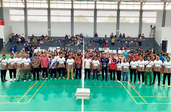 Pembukaan Resmi BOVOBOKA Cup I untuk Atlet Voli U17 di Bojonegoro