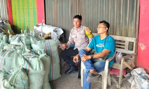 Bhabinkamtibmas Trirenggo Tingkatkan Patroli untuk Keamanan Masyarakat