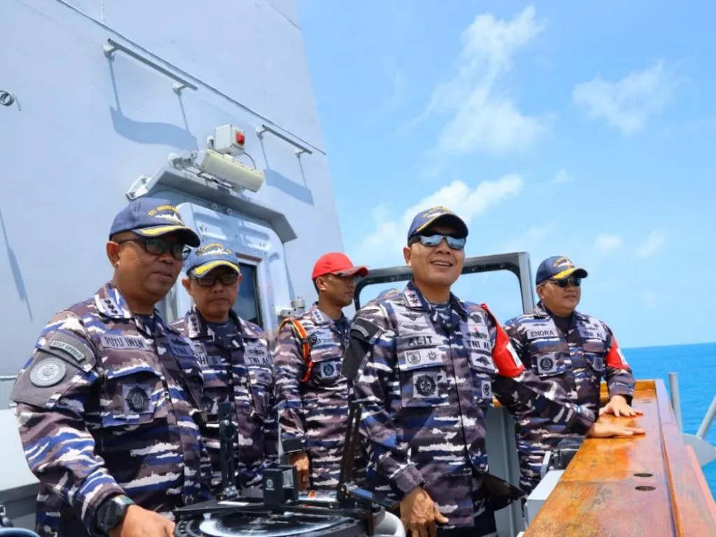 Pangkoarmada II Pimpin Latihan Kogasgabfib untuk Pertahanan Pantai 2025