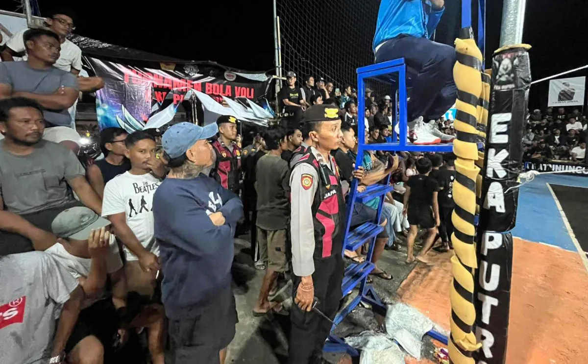 Polsek Nusa Penida Lakukan Pengamanan Turnamen Bola Voli Eka Putra Cup II