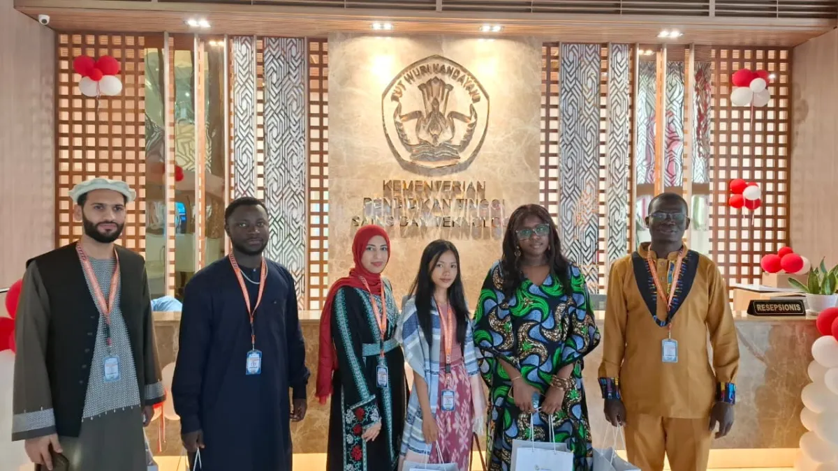 UNJ Terima 6 Mahasiswa Internasional Beasiswa KNB 2025