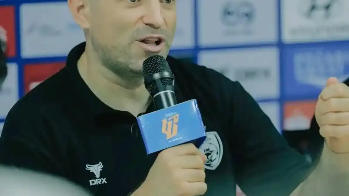 PSM Makassar Takluk dari Persib Bandung, Bernardo Tavares Ungkap Kekecewaan Terhadap VAR