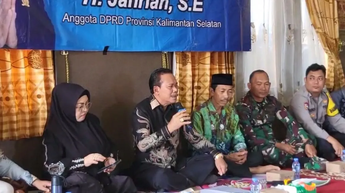 H. Jahrian Ajak Warga Barambai Lawan Hoaks dan Dukung Pembangunan Pertanian