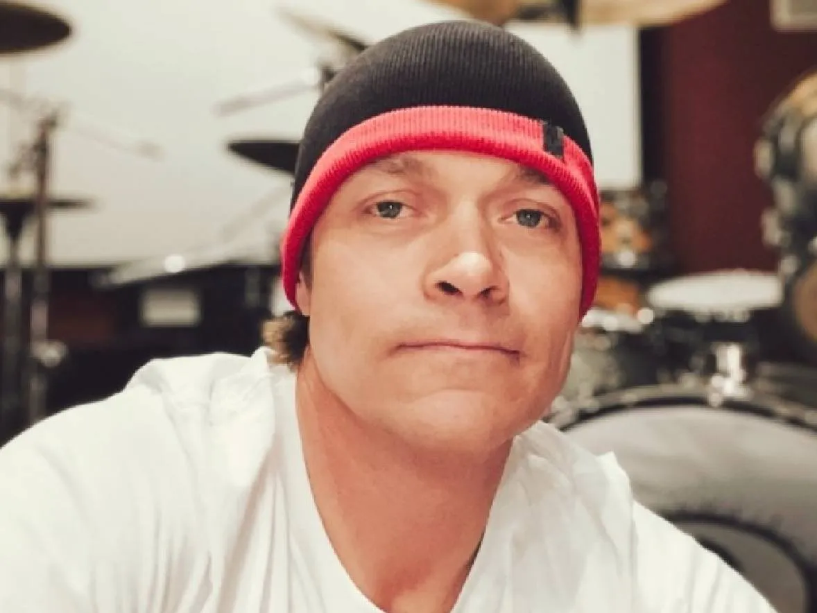 Vokalis 3 Doors Down, Brad Arnold, Meninggal Dunia di Usia 47 Tahun