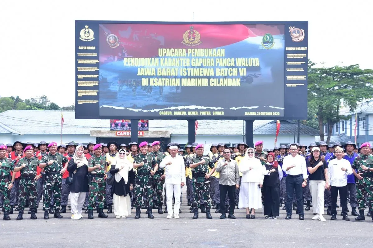 Mayjen Ili Dasili Resmikan Pendidikan Karakter Gapura Panca Waluya di Jawa Barat