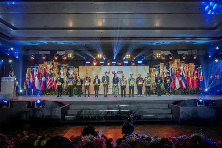 Desa Wisata Kampung Prai Ijing Raih Penghargaan ASEAN Sustainable Tourism