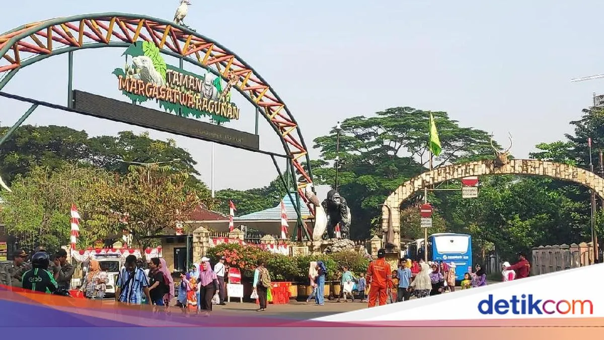 Akses Masuk Taman Margasatwa Ragunan Melalui Pintu Utara dan Pintu Barat