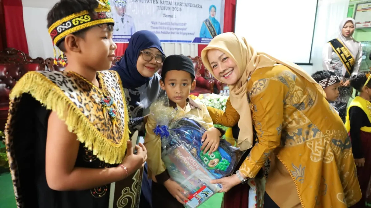 Sosialisasi Kelas Parenting di Muara Kaman Dukung Program Wajib Belajar 13 Tahun