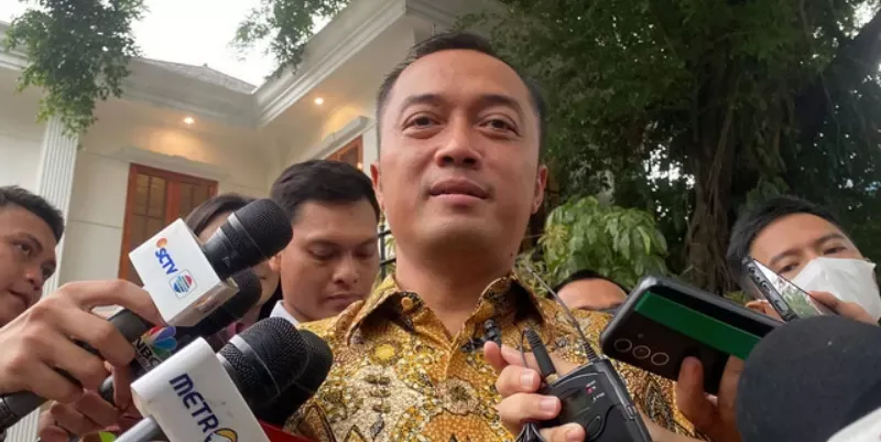 Pentingnya Mengutamakan Bendera Merah Putih dalam HUT RI ke-80