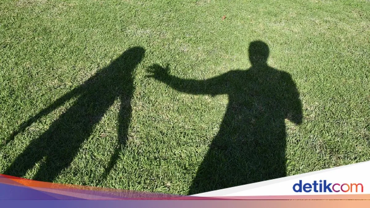 Leona Agustine Ungkap Pengalaman Pelecehan Seksual oleh Anak Band Inisial R