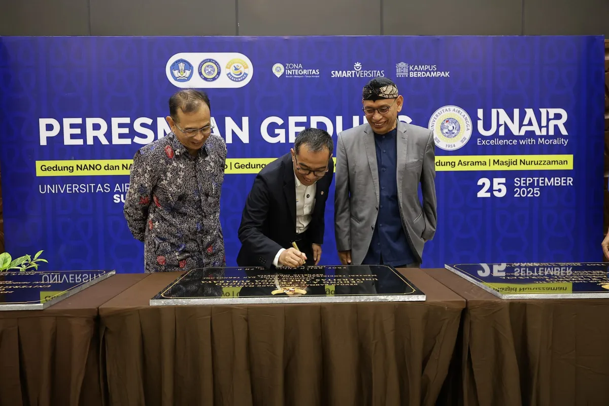 Mendiktisaintek Resmikan Tujuh Fasilitas Baru di Universitas Airlangga