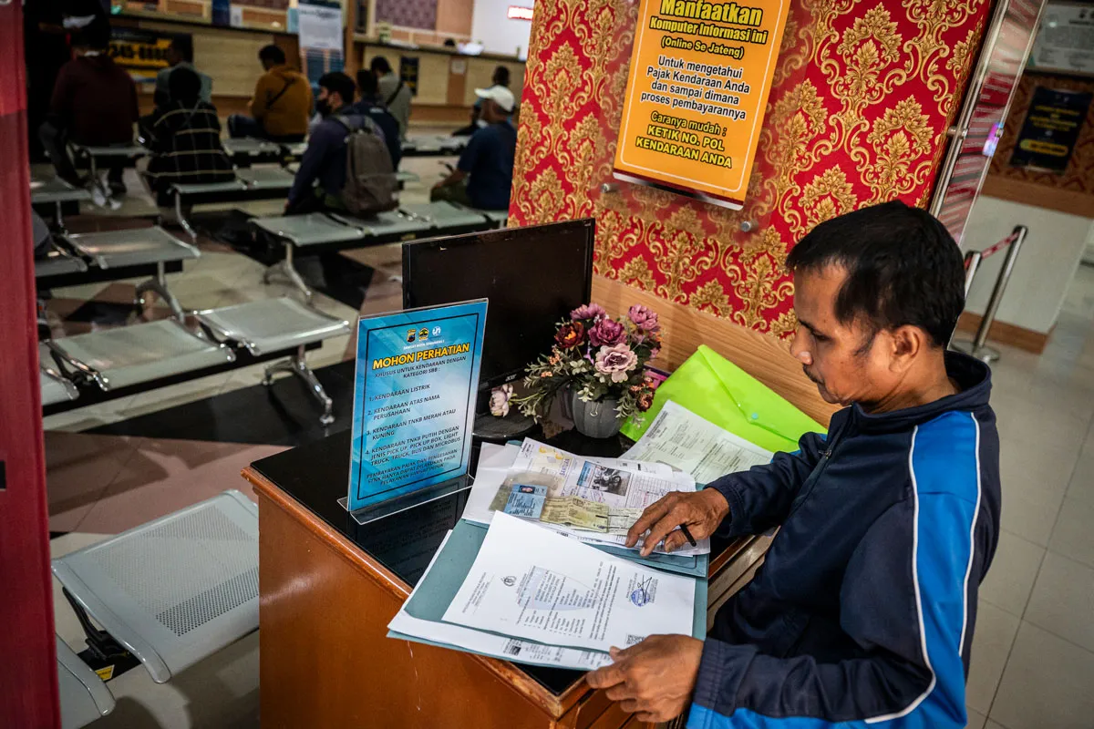 Protes Kenaikan Pajak Kendaraan, Warga Jawa Tengah Serukan Stop Bayar Pajak