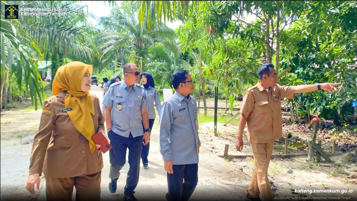 Kemenkum Kalteng Tinjau Potensi Indikasi Geografis Kelapa Kotawaringin Timur