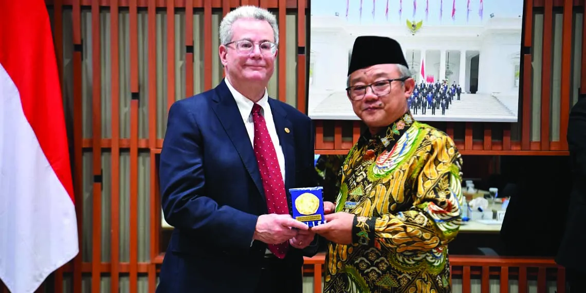 Kemendikdasmen Perkuat Mutu Pendidikan Melalui Kemitraan dengan UEA dan Kanada