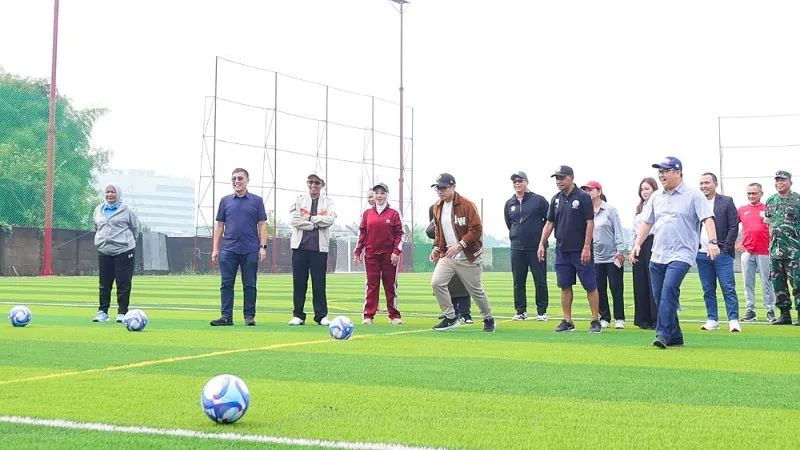 Pilar Saga Resmikan Lapangan Sepak Bola RANA Grounds Parigi di Tangerang Selatan