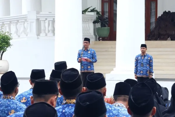 Pemkab Bojonegoro Rayakan Hari Korpri, Guru, dan Kesehatan untuk Tingkatkan SDM