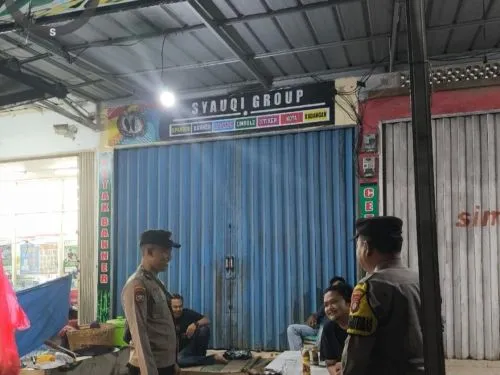 Polsek Simpang Pematang Lakukan Patroli untuk Amankan Wilayah Rawan Kriminal