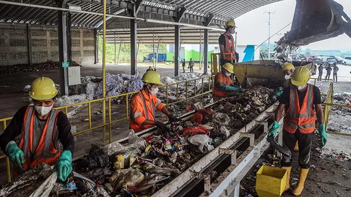 Empat Daerah Pekalongan Belajar Pengelolaan Sampah Energi dari Bogor