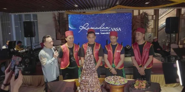 MaxOne Hotel Surabaya Hadirkan Iftar Khas Timur Tengah dengan Kesempatan Menang Tiket Umrah