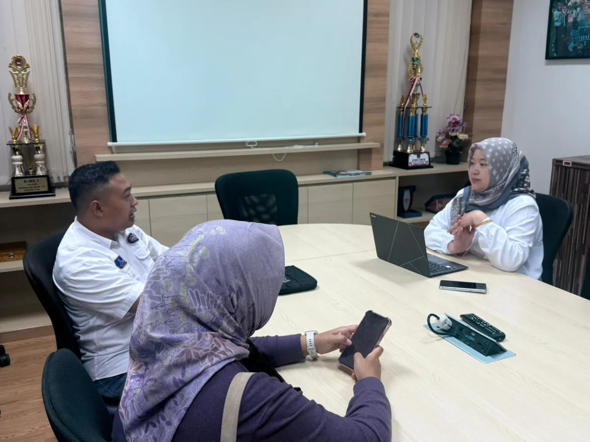 Kemenko PMK dan Astra Sinergi Tangani Bencana di Sumatera