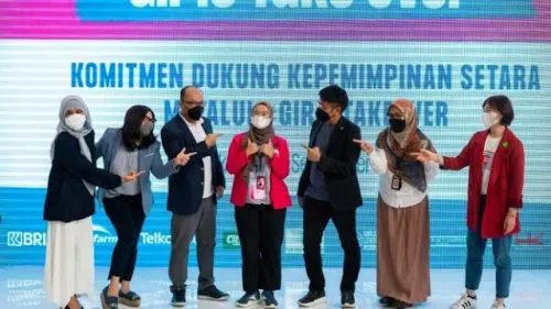 Putri Gayatri, Perempuan 21 Tahun, Pimpin Telkomsel Sehari Melalui #GirlsTakeOver 2021
