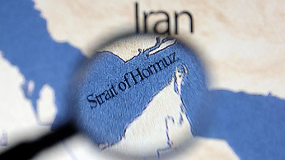 Iran Tutup Selat Hormuz di Tengah Ketegangan dengan AS