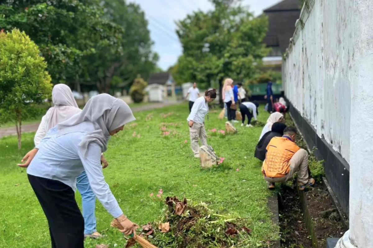 Lapas Bandanaira Gelar Kerja Bakti Menyambut Ramadan
