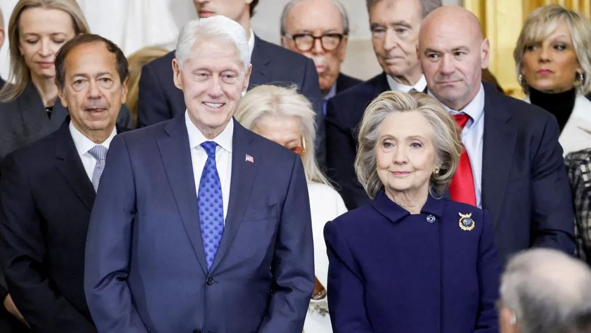 Clinton Siap Bersaksi dalam Penyelidikan Kasus Epstein