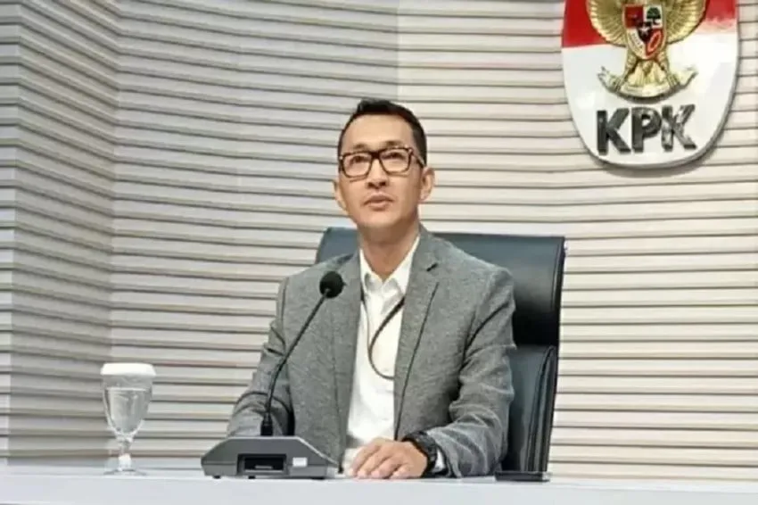 KPK Tahan John Field, Bos PT Blueray Usai Menyerahkan Diri