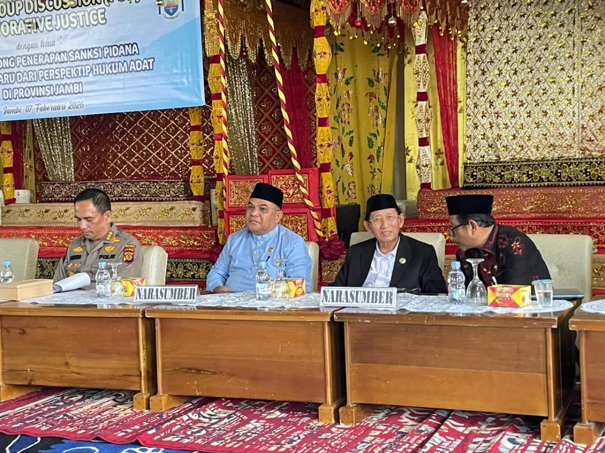 Rektor UIN STS Jambi Bahas Penerapan KUHP Baru dan Hukum Adat