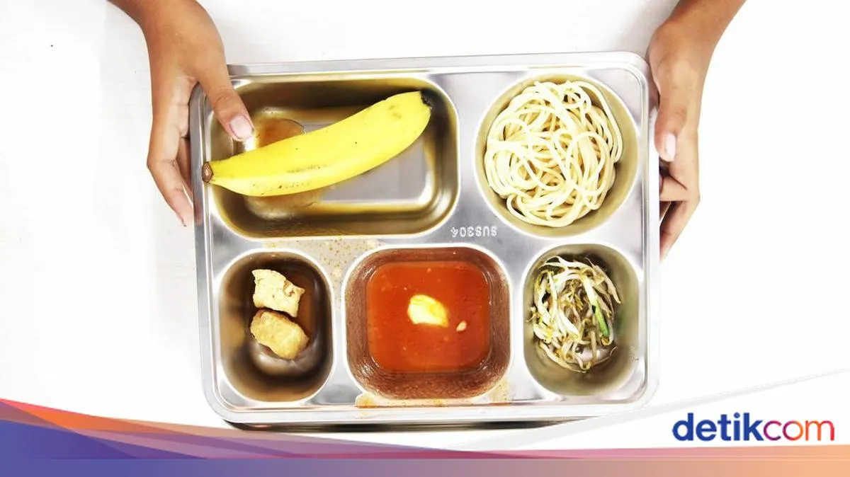 Dosen dan Guru Ajukan Gugatan ke MK Soal Penggunaan Dana Pendidikan untuk Makan Bergizi Gratis