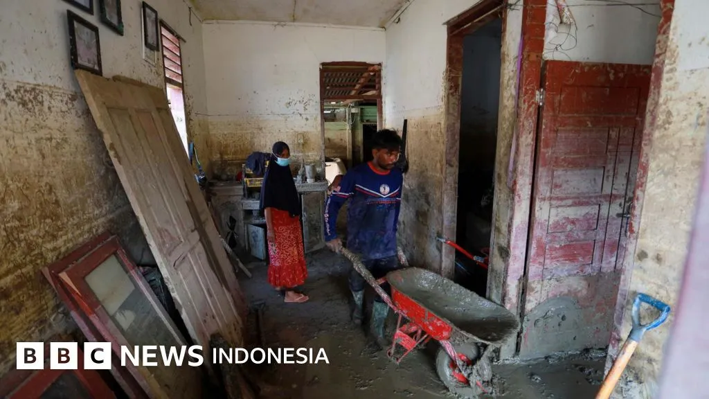 Kondisi Warga Aceh Pasca Banjir Jelang Ramadan: Terjebak dalam Lumpur dan Kekurangan Bantuan