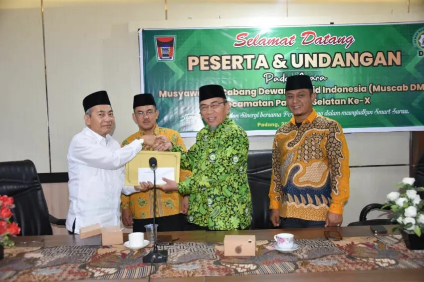 Pemko Padang Luncurkan Program Smart Surau dengan Tiga Pilar Utama