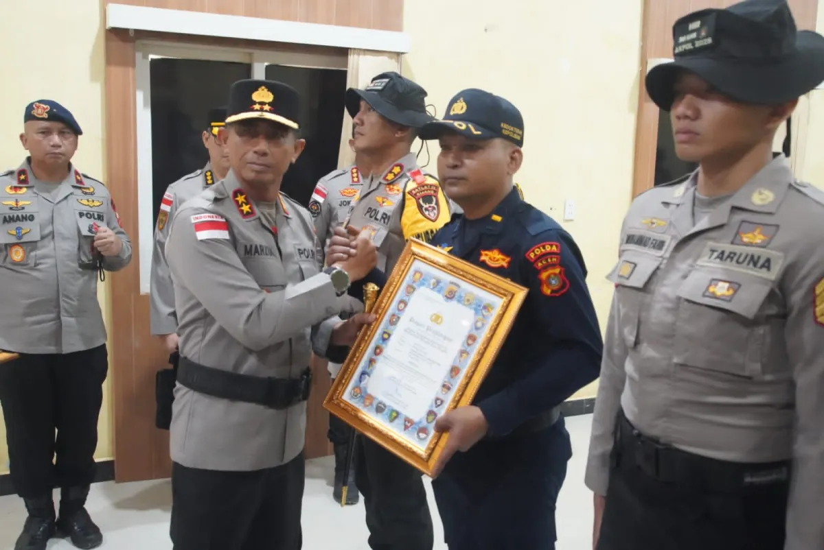 Kapolda Aceh Apresiasi Danyon dan Taruna Akpol atas Dedikasi Kemanusiaan di Aceh Tamiang