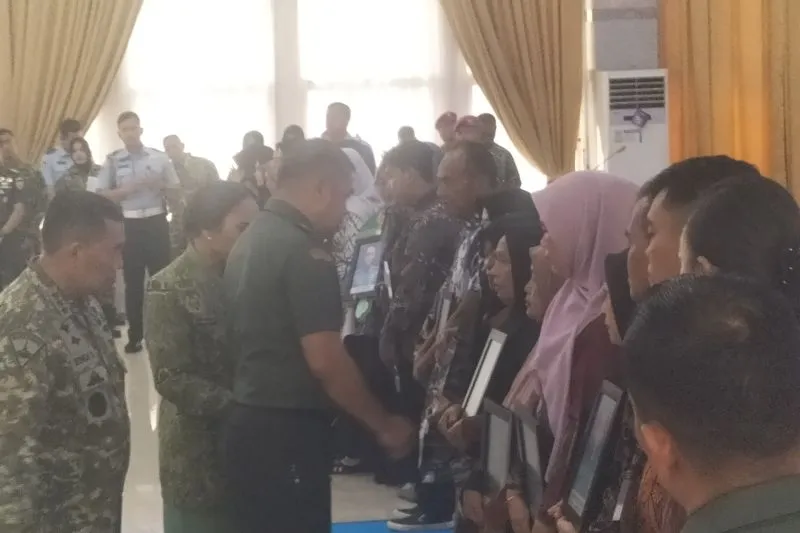 KSAD Siap Bantu Keluarga Prajurit Marinir Korban Longsor Menjadi Angkatan Darat