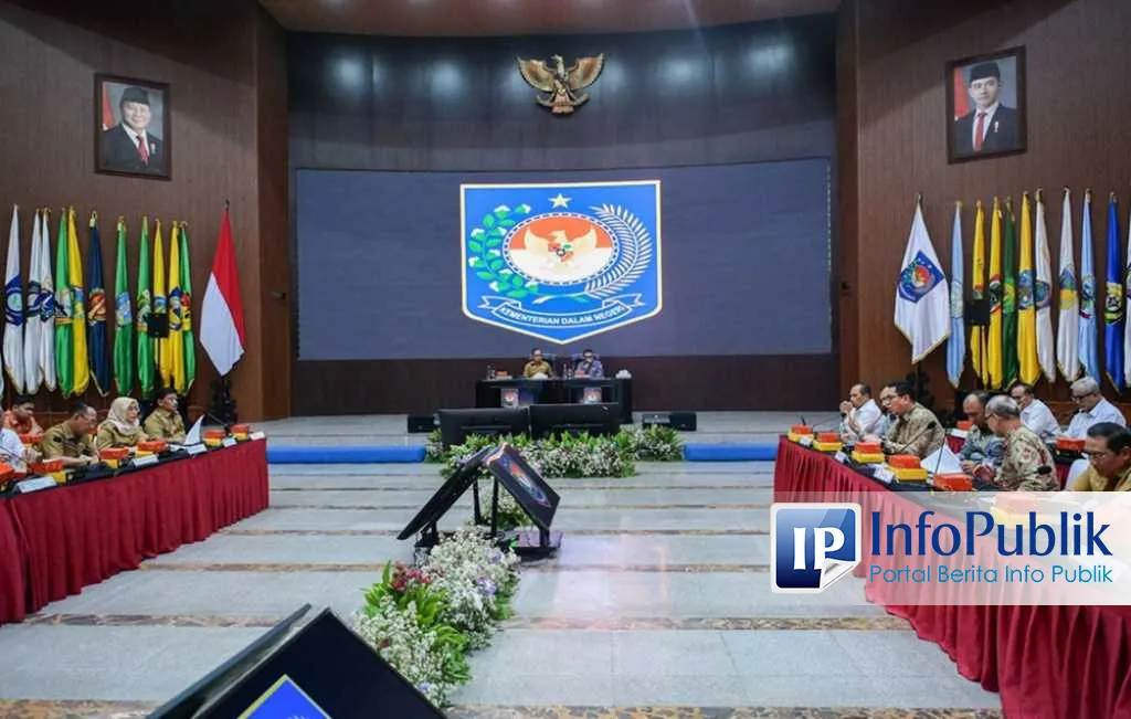 Wamenkomdigi Ajak Pemda Permudah Regulasi Infrastruktur Telekomunikasi